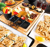 One Tea Lounge  Grill - Grafton Accommodation