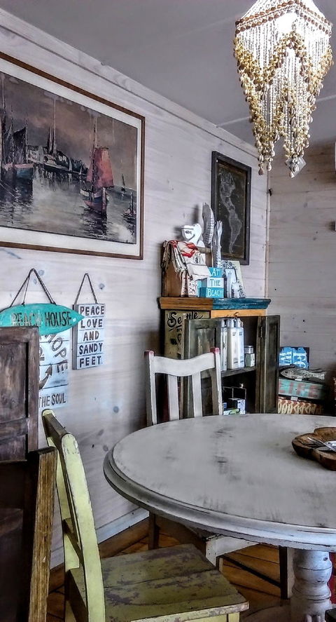 Sea Gypsy Cafe - Grafton Accommodation 4