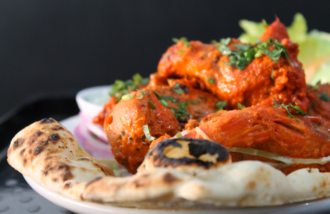 Aromas Of India Restaurant - Grafton Accommodation 3