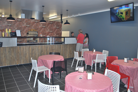 NT Pizza Co - Grafton Accommodation 0