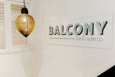 Balcony Bar & Restaurant - Grafton Accommodation 0