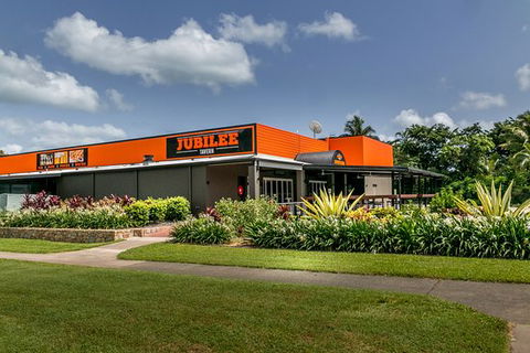Jubilee Tavern Family Bistro - Grafton Accommodation 0