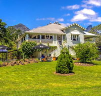 Maviss Kitchen  Cabins - Grafton Accommodation