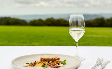 The Peak Restaurant At Spicers Peak Lodge - Grafton Accommodation 9