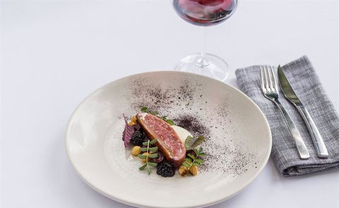 The Peak Restaurant At Spicers Peak Lodge - Grafton Accommodation 7