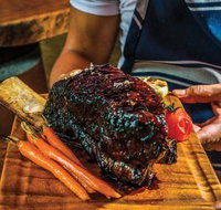 Elements Poolside Bar  Bistro - Grafton Accommodation