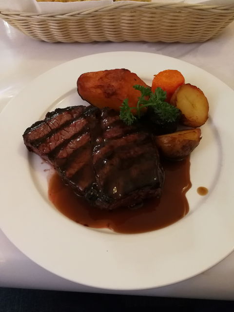 Steve's Grill - Grafton Accommodation 3