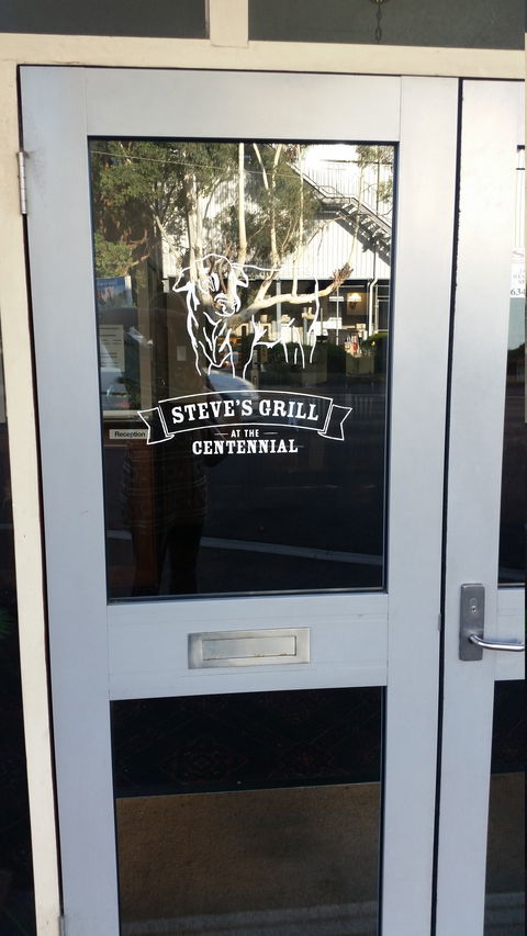 Steve's Grill - Grafton Accommodation 4