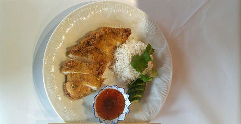 Kon Thai - Grafton Accommodation 13