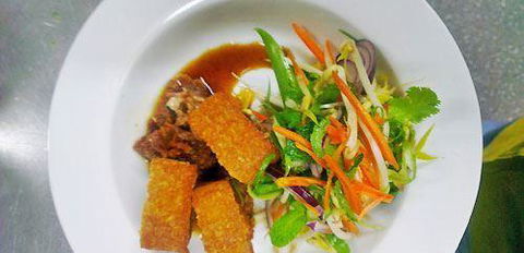 Kon Thai - Grafton Accommodation 6