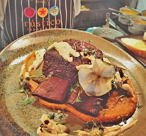 Rustico Tapas & Bar Rockingham - Grafton Accommodation 6