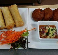 Zaab Thai Cuisine - Grafton Accommodation
