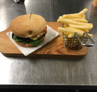Quench Cafe - Grafton Accommodation