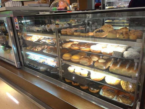 Balfours Cafe - Grafton Accommodation 0
