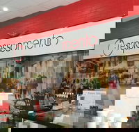Espressomento Bar - Grafton Accommodation
