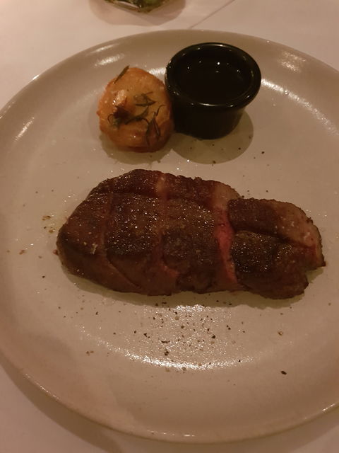Black Hide Steakhouse - Grafton Accommodation 1