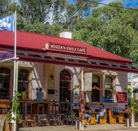 Wozza's Vault Cafe - Grafton Accommodation