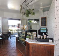 Mountain Bean - Grafton Accommodation