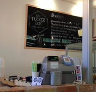 The tucker box - Grafton Accommodation