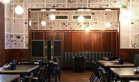 Apple Daily Bar & Eating House - Grafton Accommodation 11