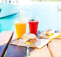 Marina Cafe - Grafton Accommodation