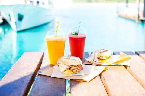 Marina Cafe - Grafton Accommodation 0