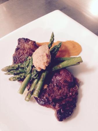Palms Restaurant & Bar - Grafton Accommodation 0