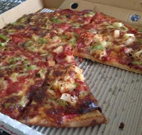 Topelz Italian Restaurant  Pizzeria - Grafton Accommodation