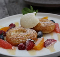 The Bungalow Restaurant - Grafton Accommodation