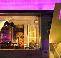 Adelphi Hotel - Grafton Accommodation