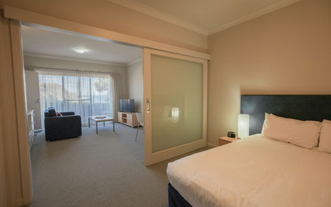 Aurora Ozone Hotel - Grafton Accommodation 7