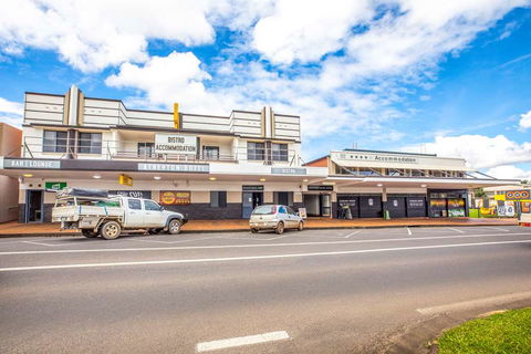 Atherton Hotel - Grafton Accommodation 0