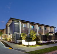 The Glen Hotel  Suites - Grafton Accommodation