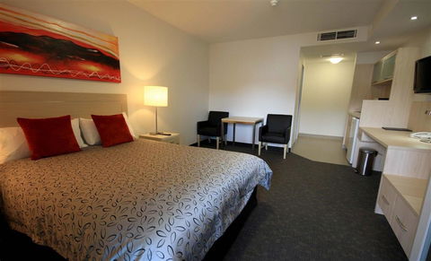 Jephson Hotel - Grafton Accommodation 8