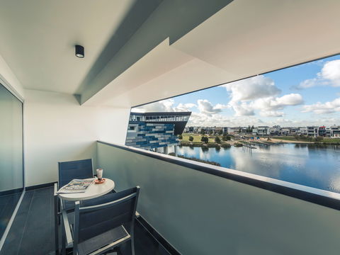 Mercure Melbourne Caroline Springs - Grafton Accommodation 5