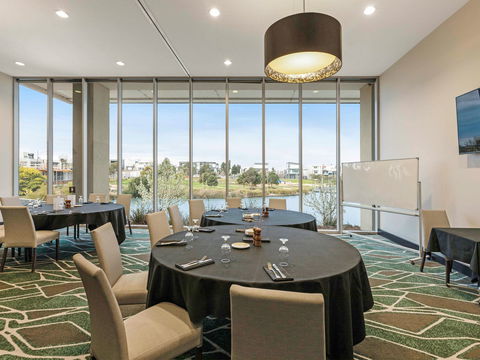 Mercure Melbourne Caroline Springs - Grafton Accommodation 9