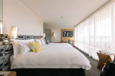 QT Canberra - Grafton Accommodation 6
