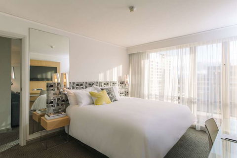 QT Canberra - Grafton Accommodation 16
