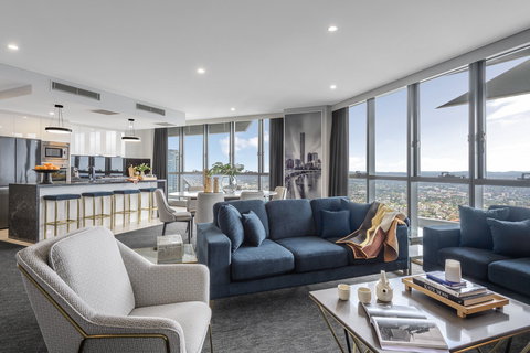 Meriton Suites Herschel Street, Brisbane - Grafton Accommodation 9