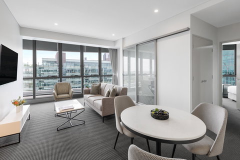 Meriton Suites Herschel Street, Brisbane - Grafton Accommodation 14