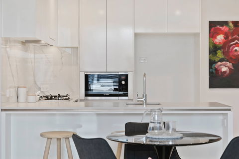 Arise On Hope Street - Grafton Accommodation 5