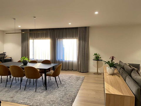 Hilton Adelaide - Grafton Accommodation 5