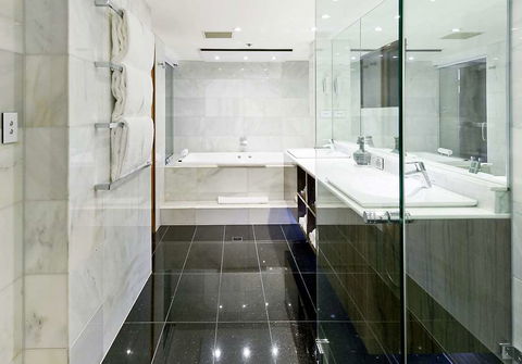 Stamford Plaza Adelaide - Grafton Accommodation 3