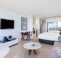Meriton Suites Broadbeach - Grafton Accommodation