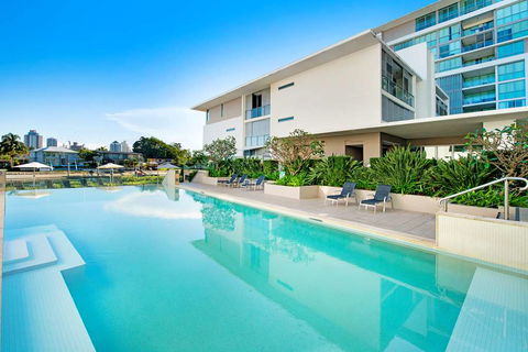 ULTIQA Freshwater Point Resort - Grafton Accommodation 2