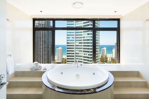 Voco Gold Coast - Grafton Accommodation 13
