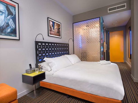 The Constance - Grafton Accommodation 3
