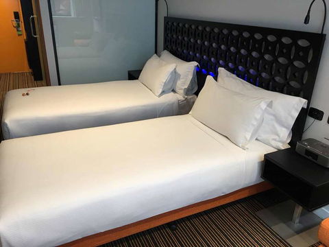 The Constance - Grafton Accommodation 5