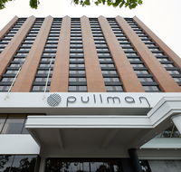 Pullman Melbourne on the Park - Grafton Accommodation