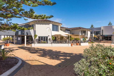 Quality Resort Sorrento Beach - Grafton Accommodation 0